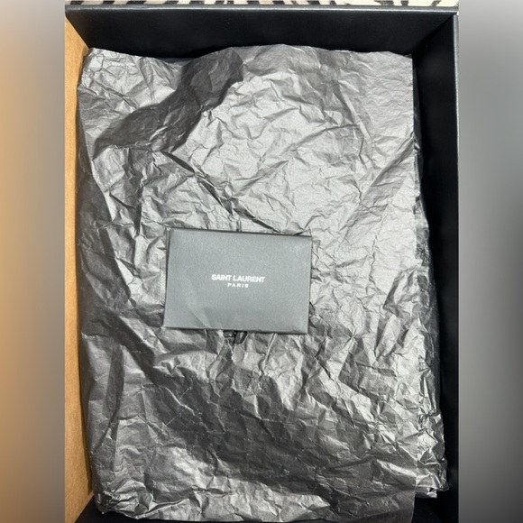 ❗️SOLD❗️Saint Laurent - Picture 7 of 8